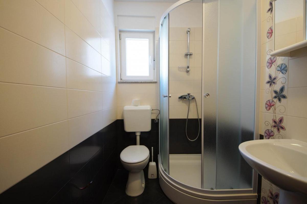 Mima Apartment Sveti Juraj Bagian luar foto
