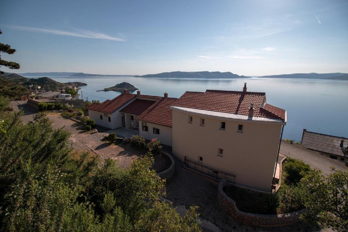 Mima Apartment Sveti Juraj Bagian luar foto