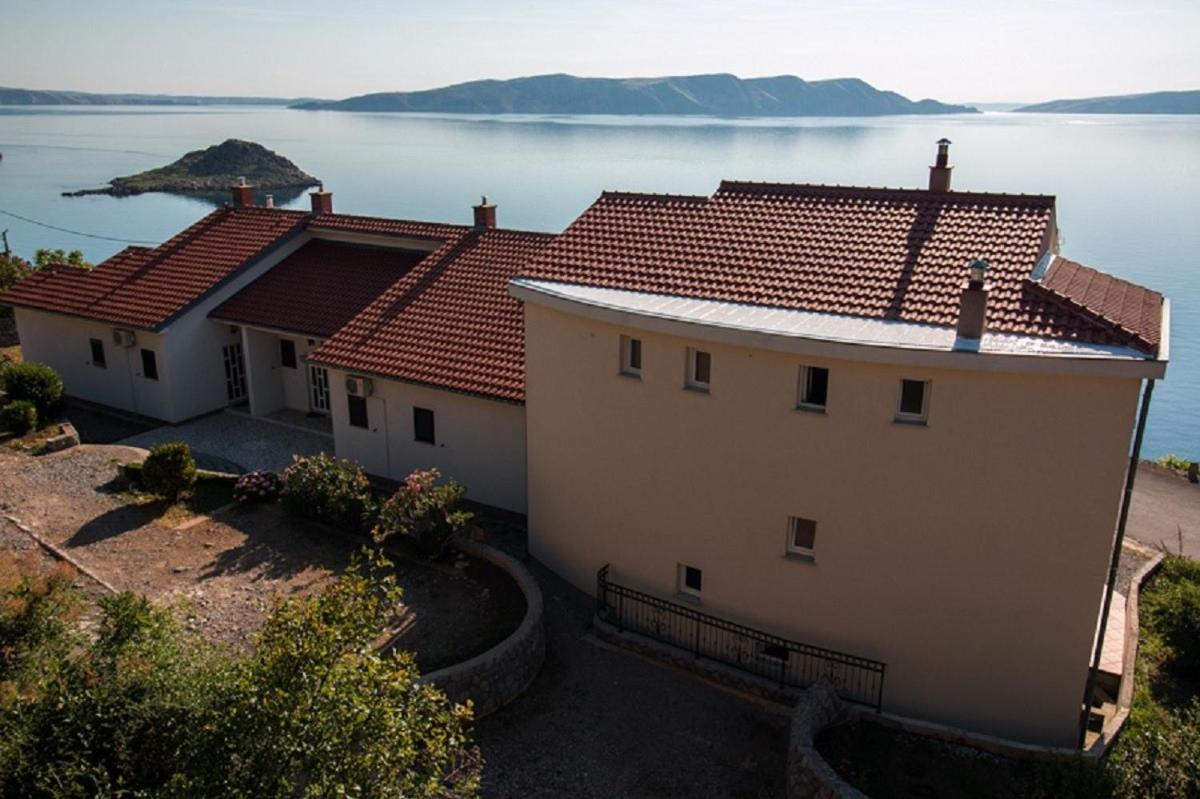 Mima Apartment Sveti Juraj Bagian luar foto