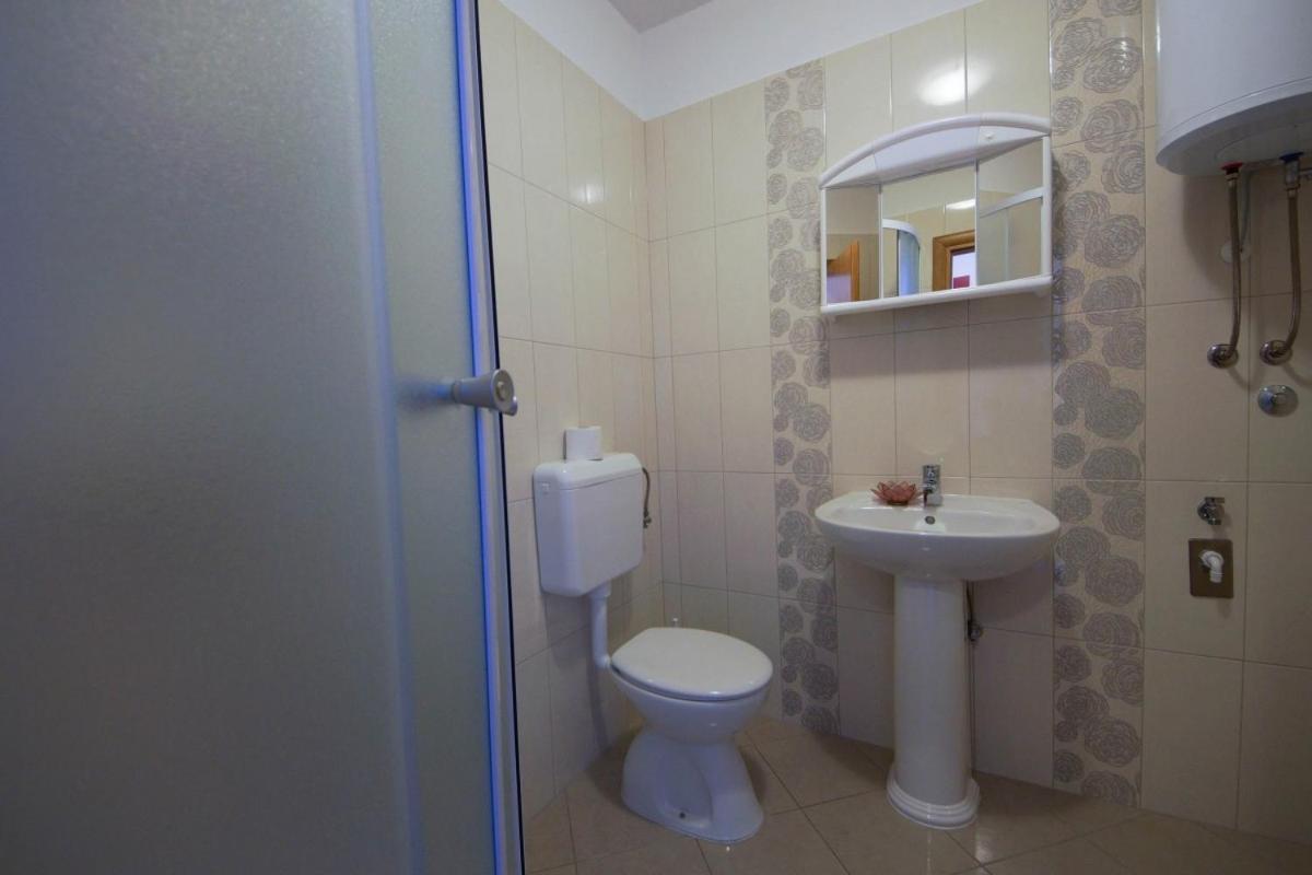 Mima Apartment Sveti Juraj Bagian luar foto